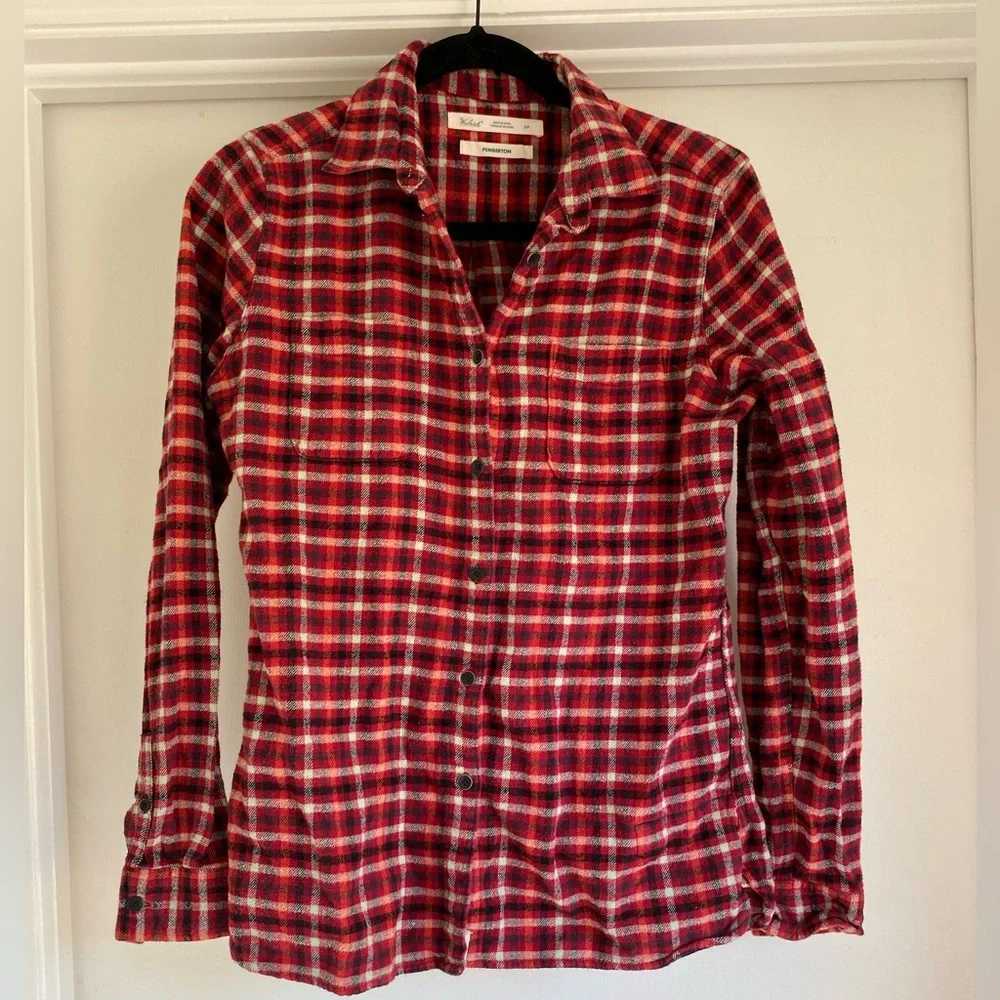 Woolrich Pemberton flannel Button Down Shirt Women’s Size Small Cotton Plaid